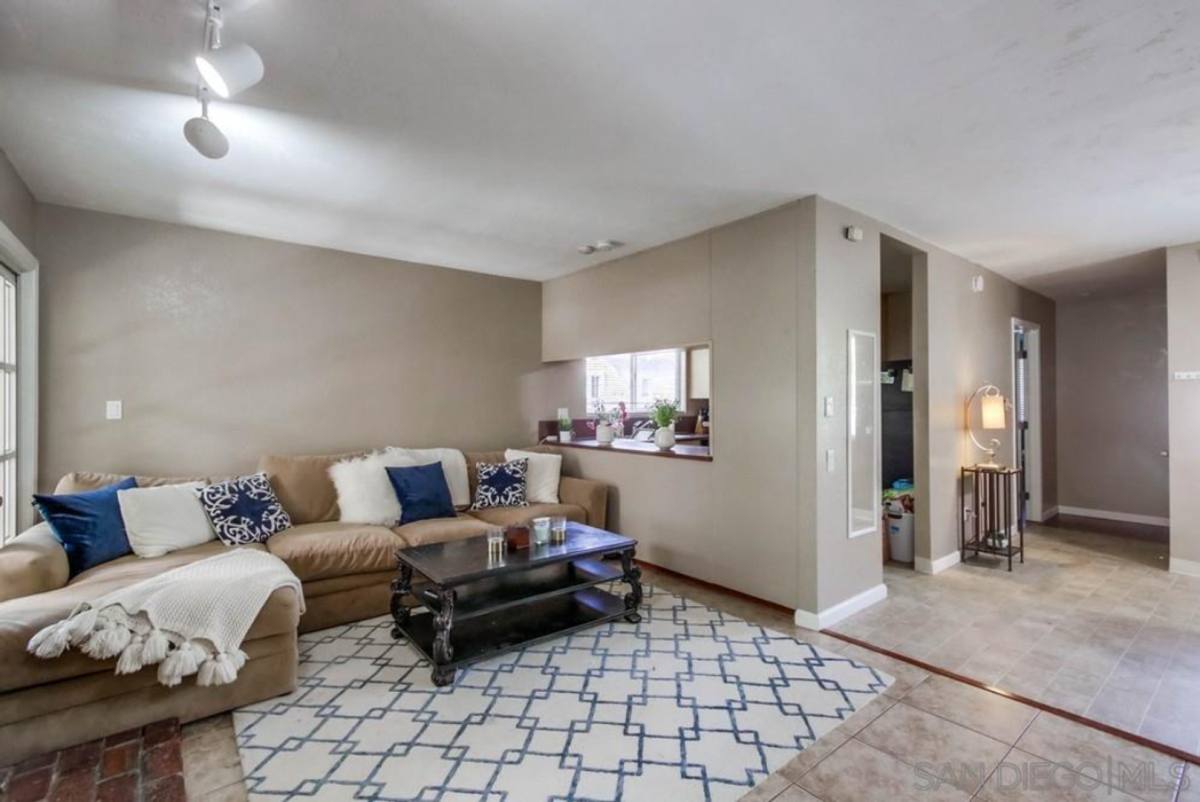 Apartment for rent at 4877 Campanile Dr, San Diego, CA 92115