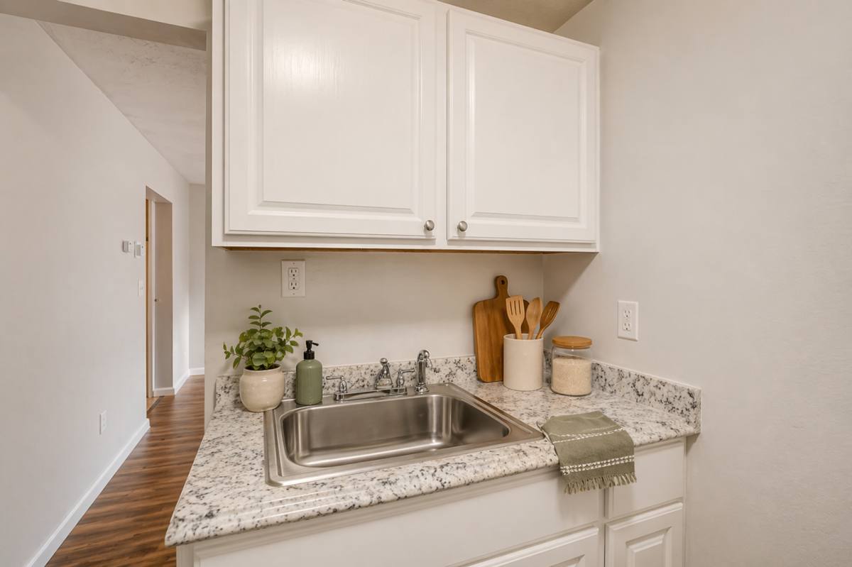 Apartment for rent at 1422 Macon St, Aurora, CO 80010