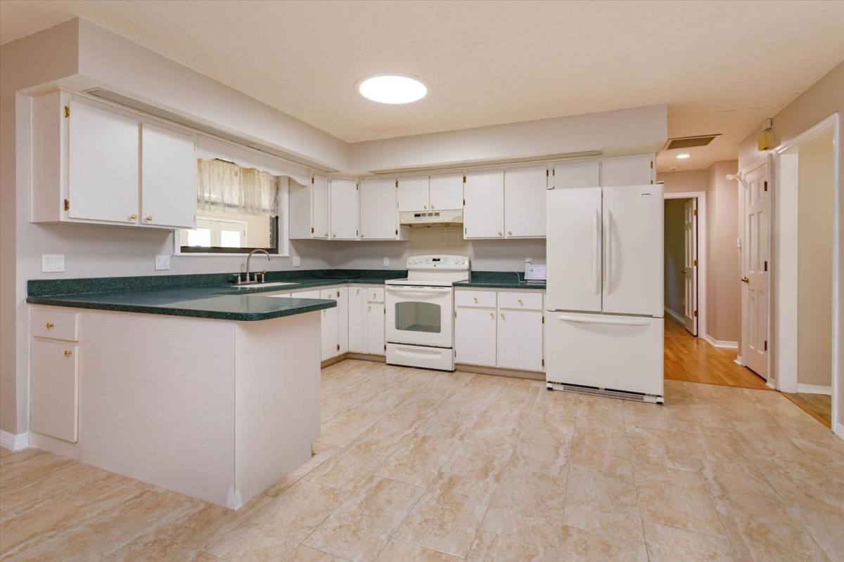 House for rent at 104 Rosemont Court, Debary, FL 32713