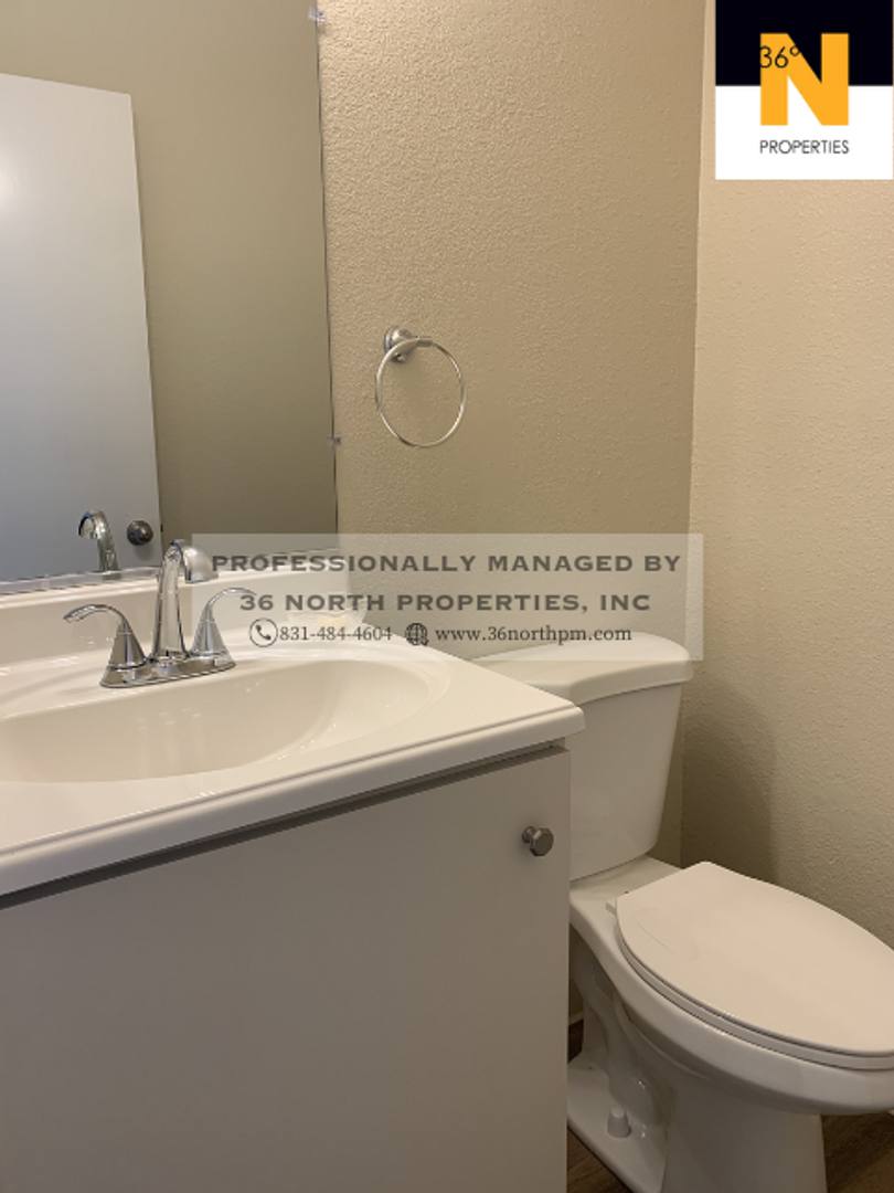 Apartment for rent at 336 Cayuga St, Salinas, CA 93901