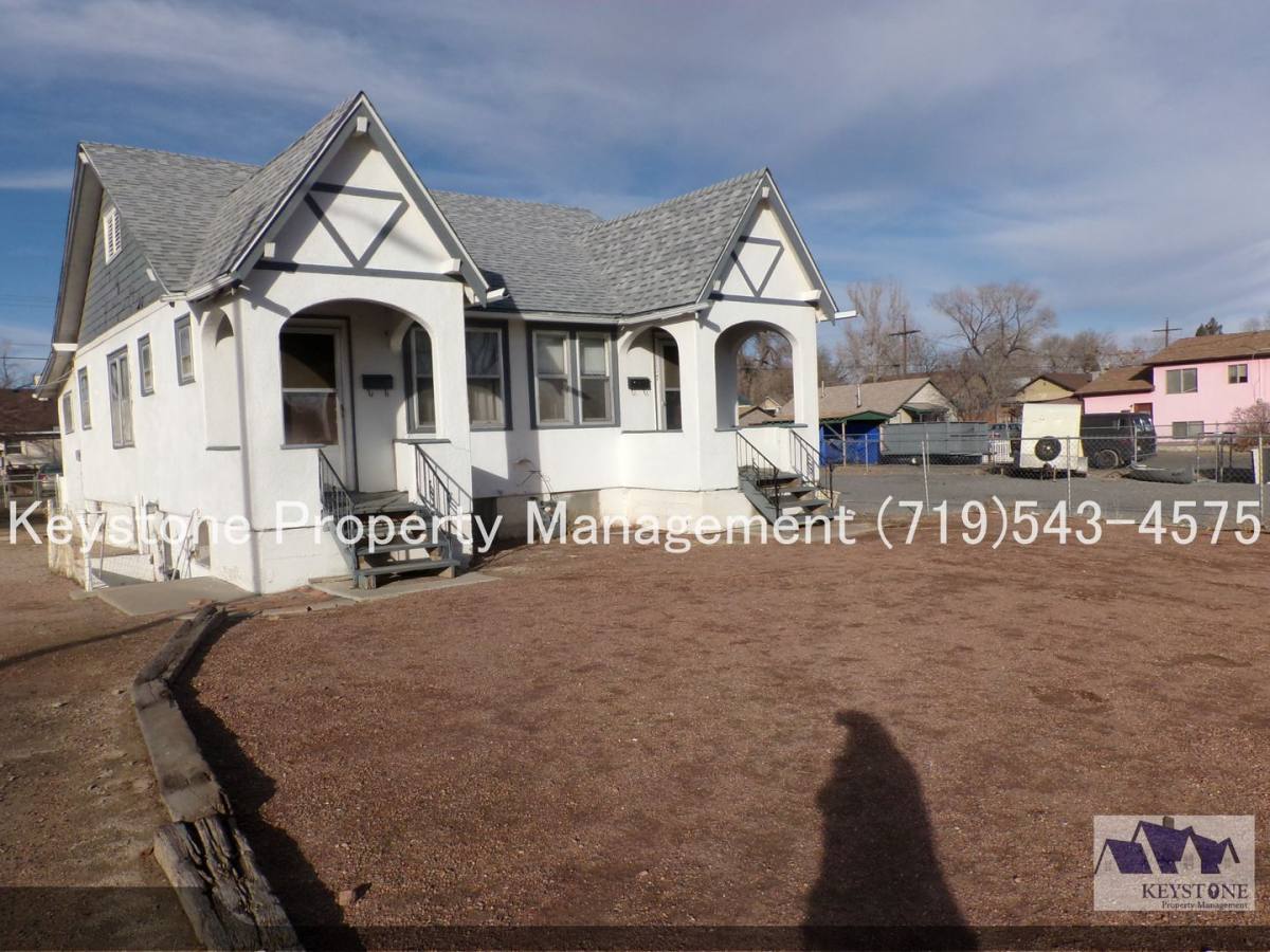 Apartment for rent at 1117 E 3rd St, Pueblo, CO 81001