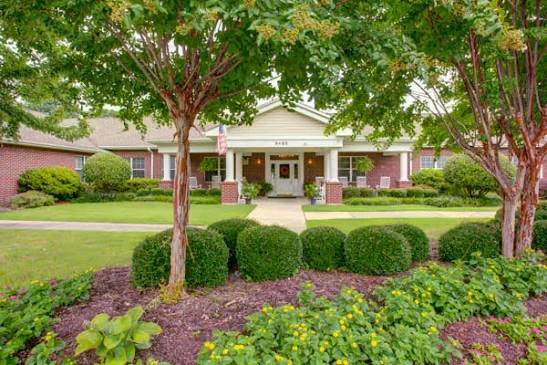 Apartment for rent at 6480 Quince Rd, Memphis, TN 38119