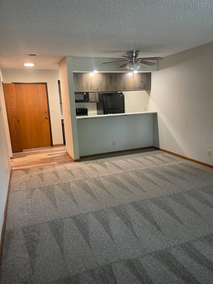 Apartment for rent at 6521 Vine St, Lincoln, NE 68505