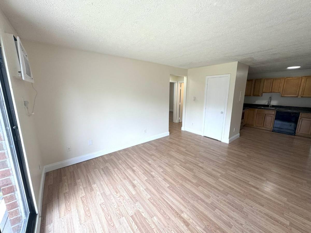 Apartment for rent at 34-64 Dunbarton Rd #64-2D, Manchester, NH 03102