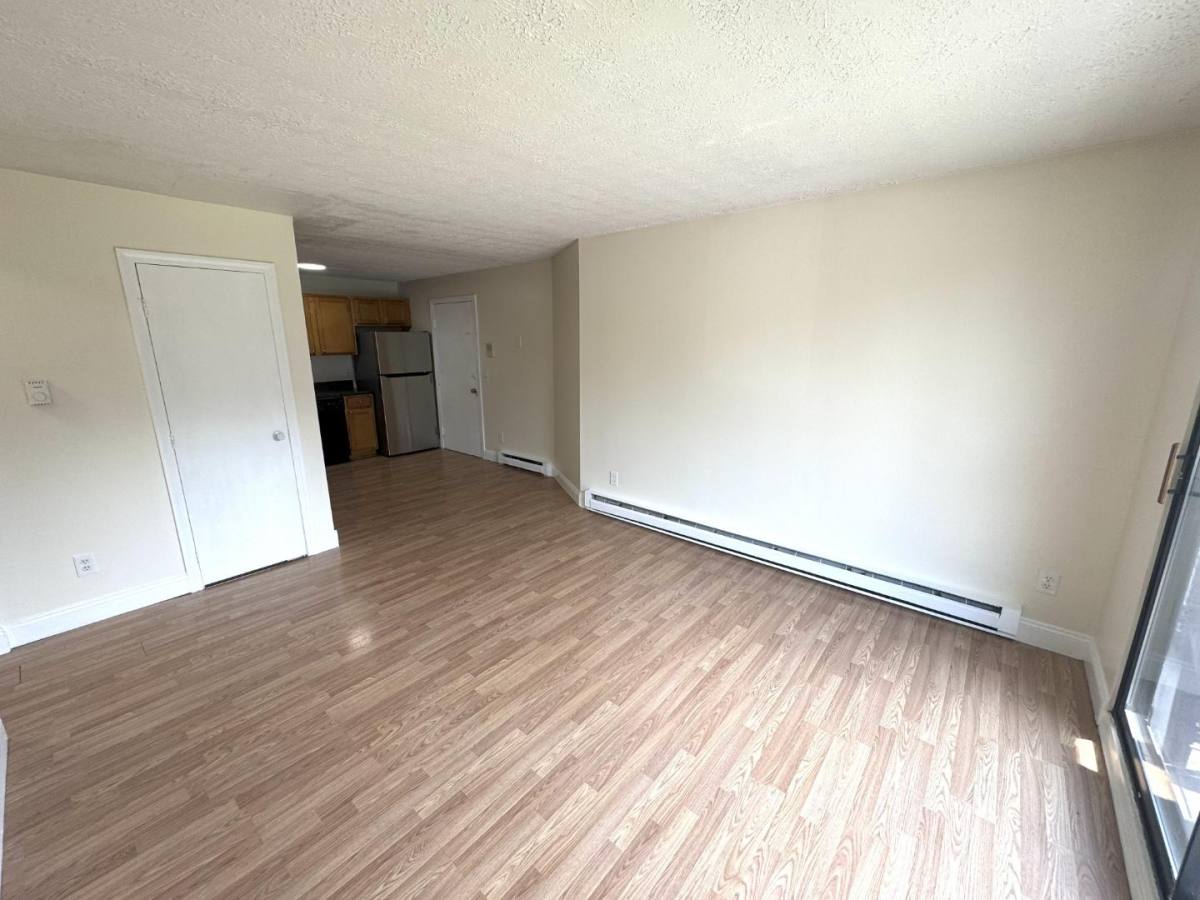 Apartment for rent at 34-64 Dunbarton Rd #64-2D, Manchester, NH 03102