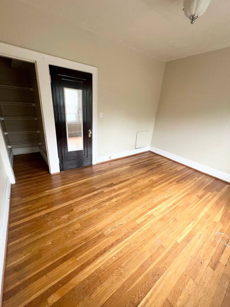 Apartment for rent at 2676 Mayfield Rd, Cleveland, OH 44106