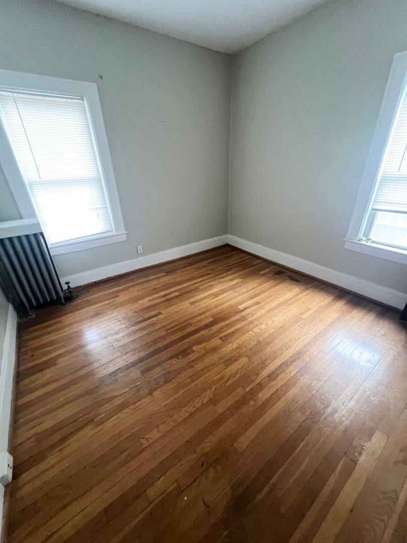 Apartment for rent at 2676 Mayfield Rd, Cleveland, OH 44106