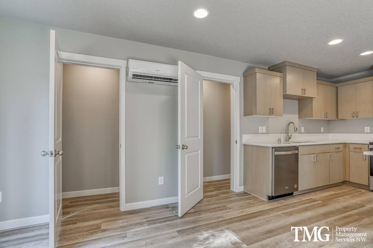 Townhouse for rent at 4802 NE 37th Court, Vancouver, WA 98661