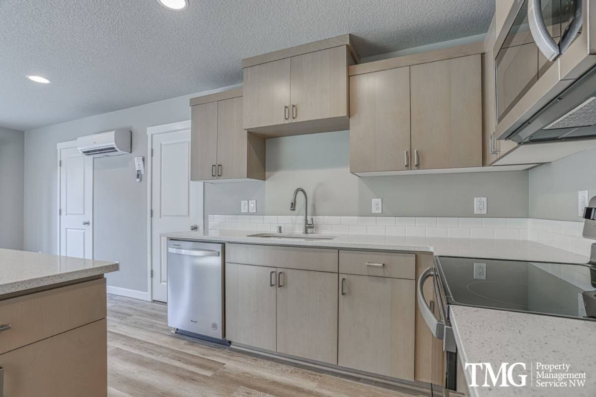 Townhouse for rent at 4802 NE 37th Court, Vancouver, WA 98661