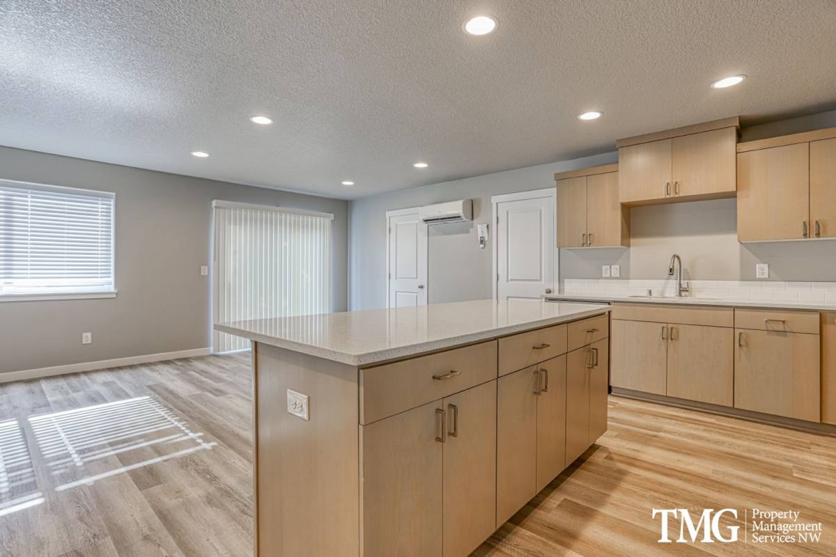 Townhouse for rent at 4802 NE 37th Court, Vancouver, WA 98661