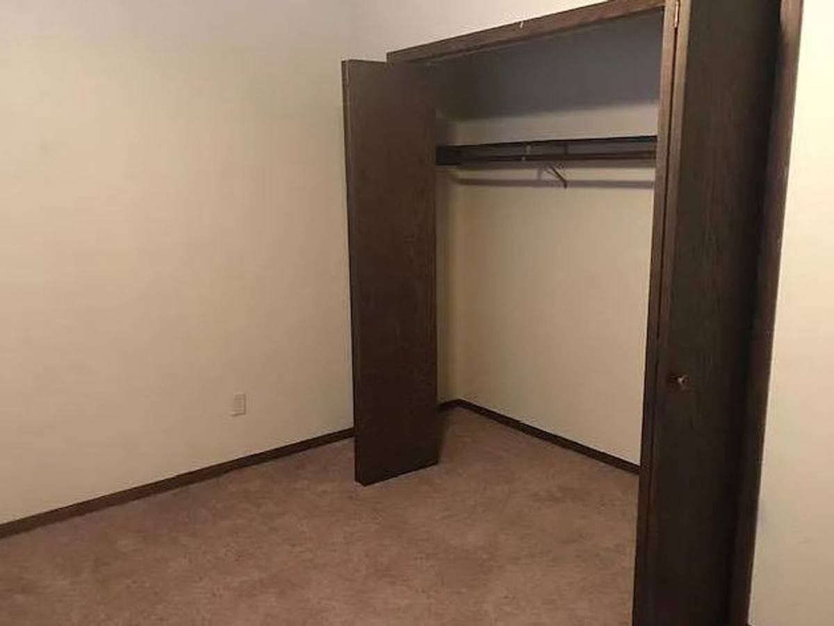 Apartment for rent at 705 32nd Ave N, Saint Cloud, MN 56303