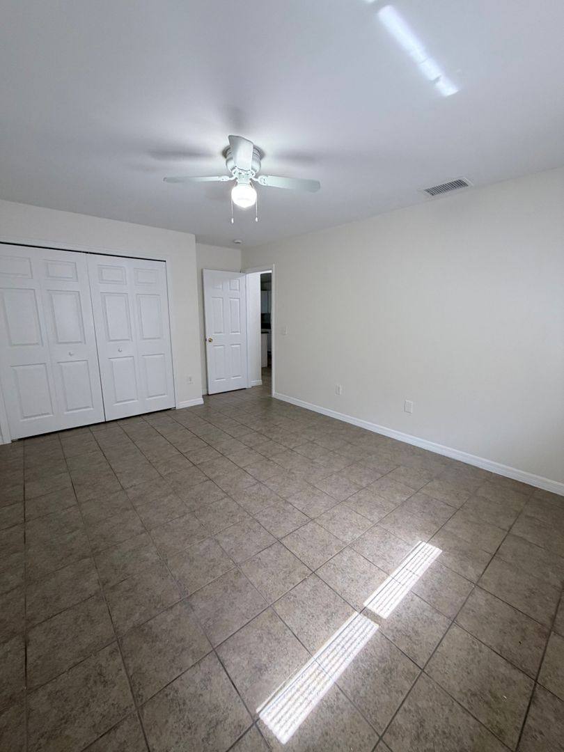 525-529 Glendale Ave, Lehigh Acres, FL 33936 - Apartment for Rent - Image 15