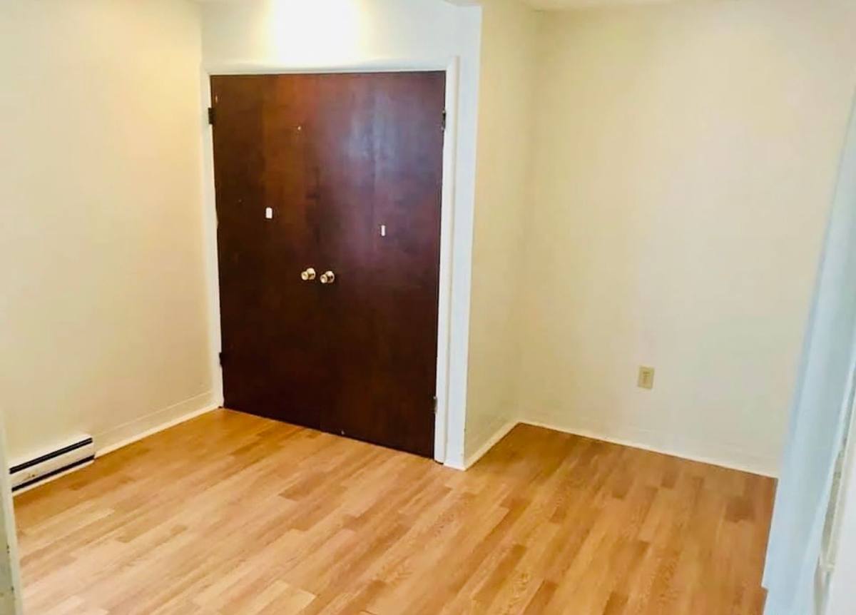 Apartment for rent at 913 Nott St, Schenectady, NY 12308