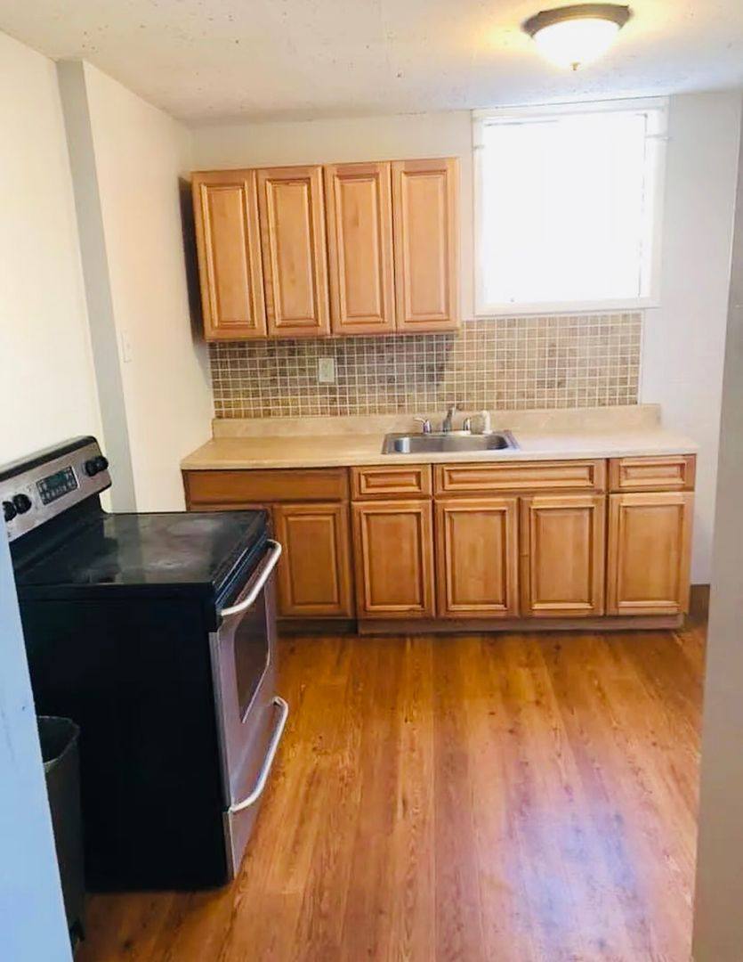 Apartment for rent at 913 Nott St, Schenectady, NY 12308