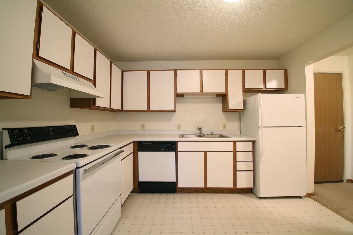Apartment for rent at 2221 Hanley Rd, Hudson, WI 54016