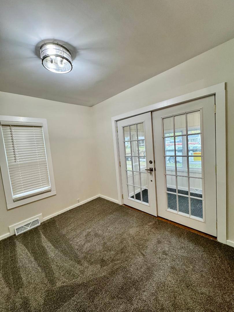 House for rent at 620 Kirkwood Ave #620, Waterloo, IA 50701