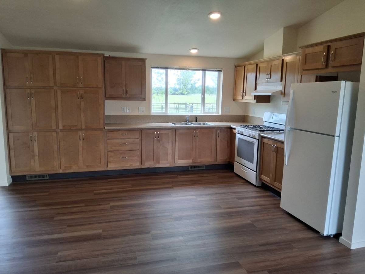 Apartment for rent at 6656 & 6660 Churn Creek Rd, Redding, CA 96002