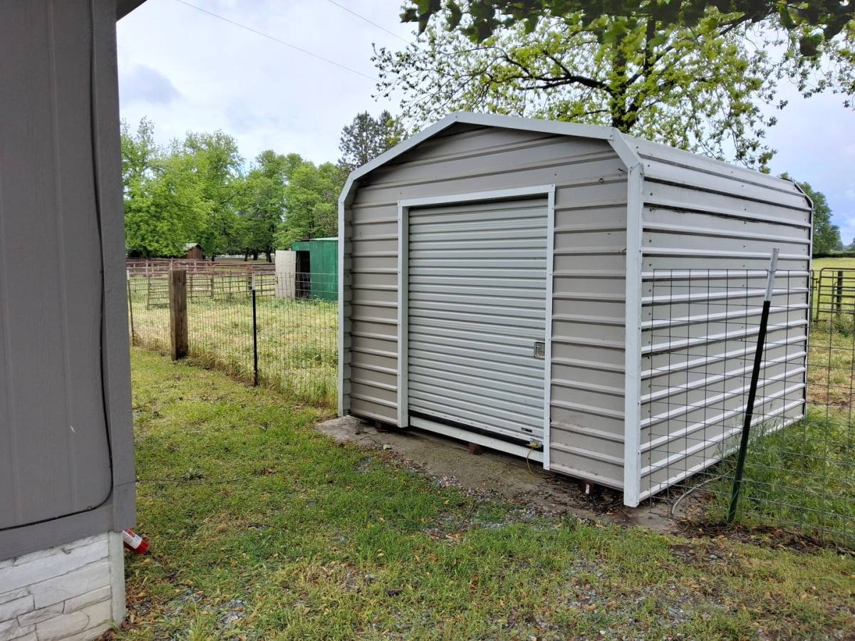 Apartment for rent at 6656 & 6660 Churn Creek Rd, Redding, CA 96002