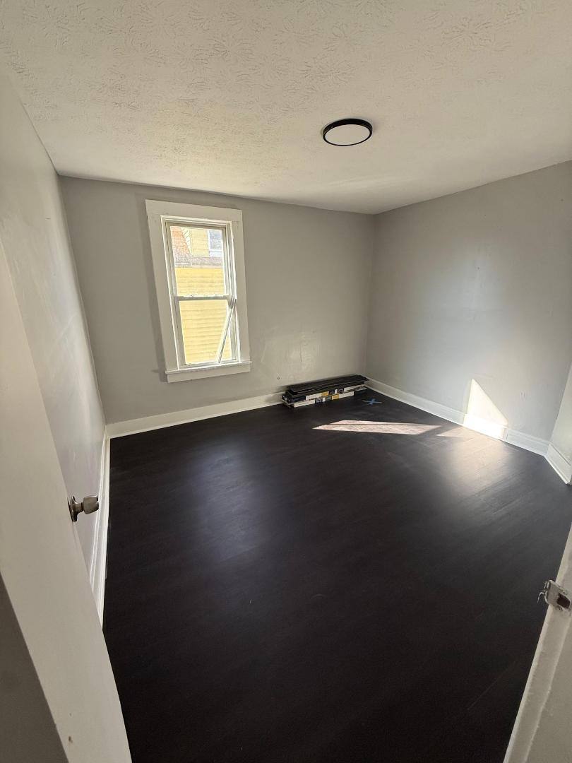 Apartment for rent at 818 W Broad St #1, Elyria, OH 44035