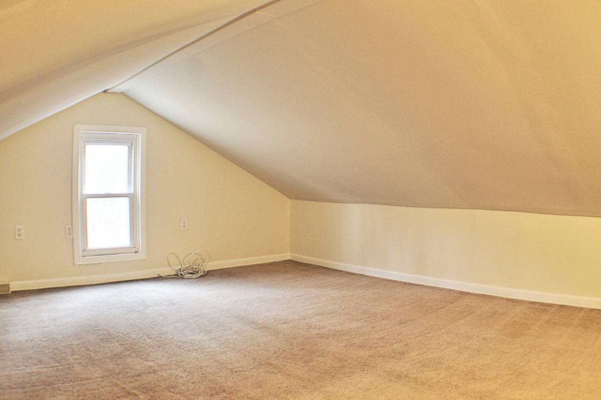 Apartment for rent at 43 Beckers Grove Rd, Oley, PA 19547
