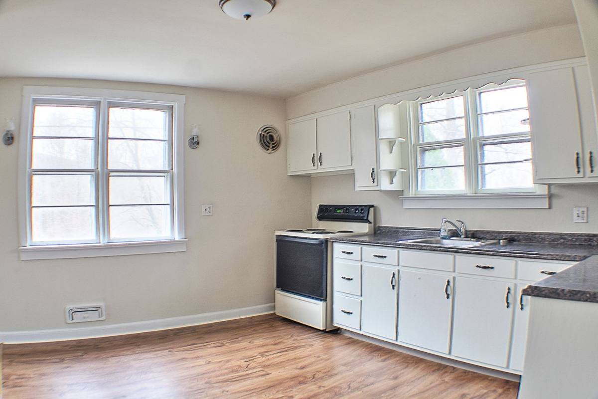 Apartment for rent at 43 Beckers Grove Rd, Oley, PA 19547