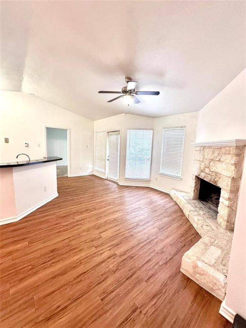 Townhouse for rent at 6804 N Capital of Texas Highway 424, Austin, TX 78731