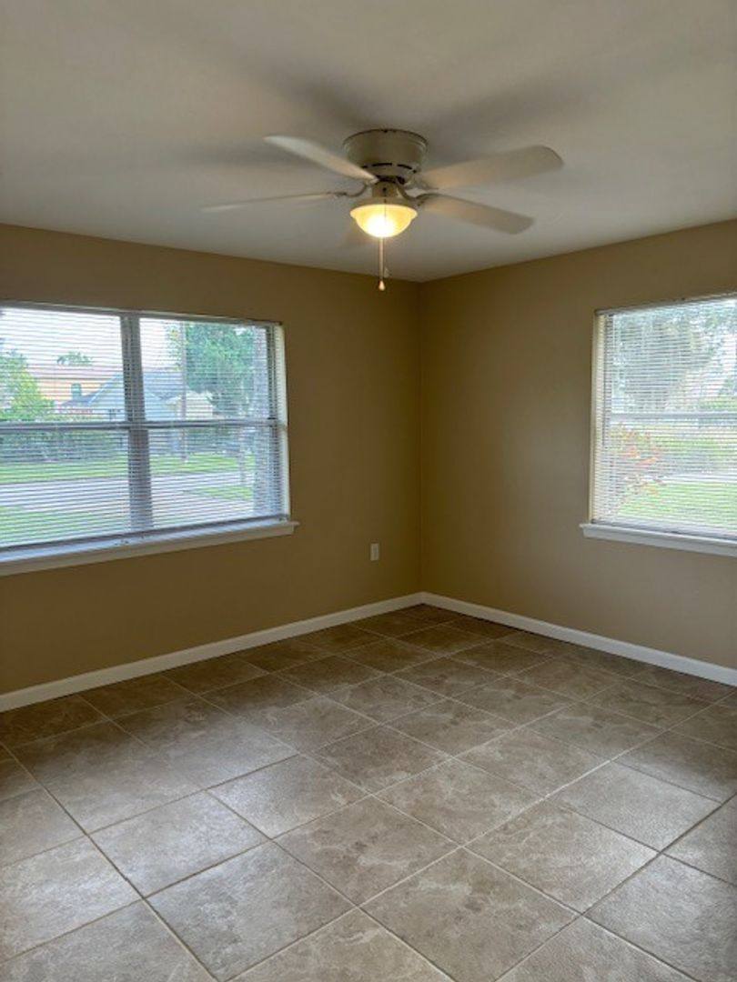 House for rent at 120 Hardin Place, Edgewater, FL 32132