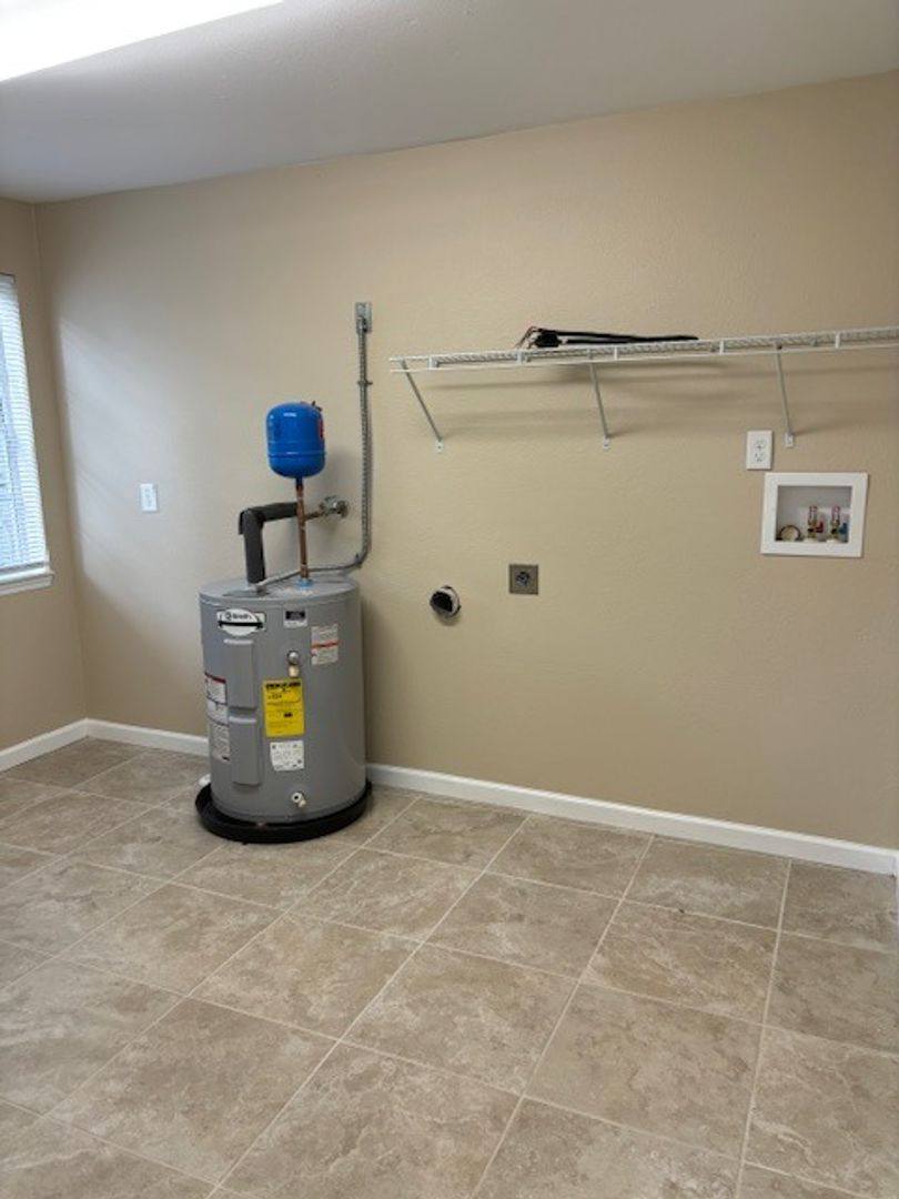 House for rent at 120 Hardin Place, Edgewater, FL 32132