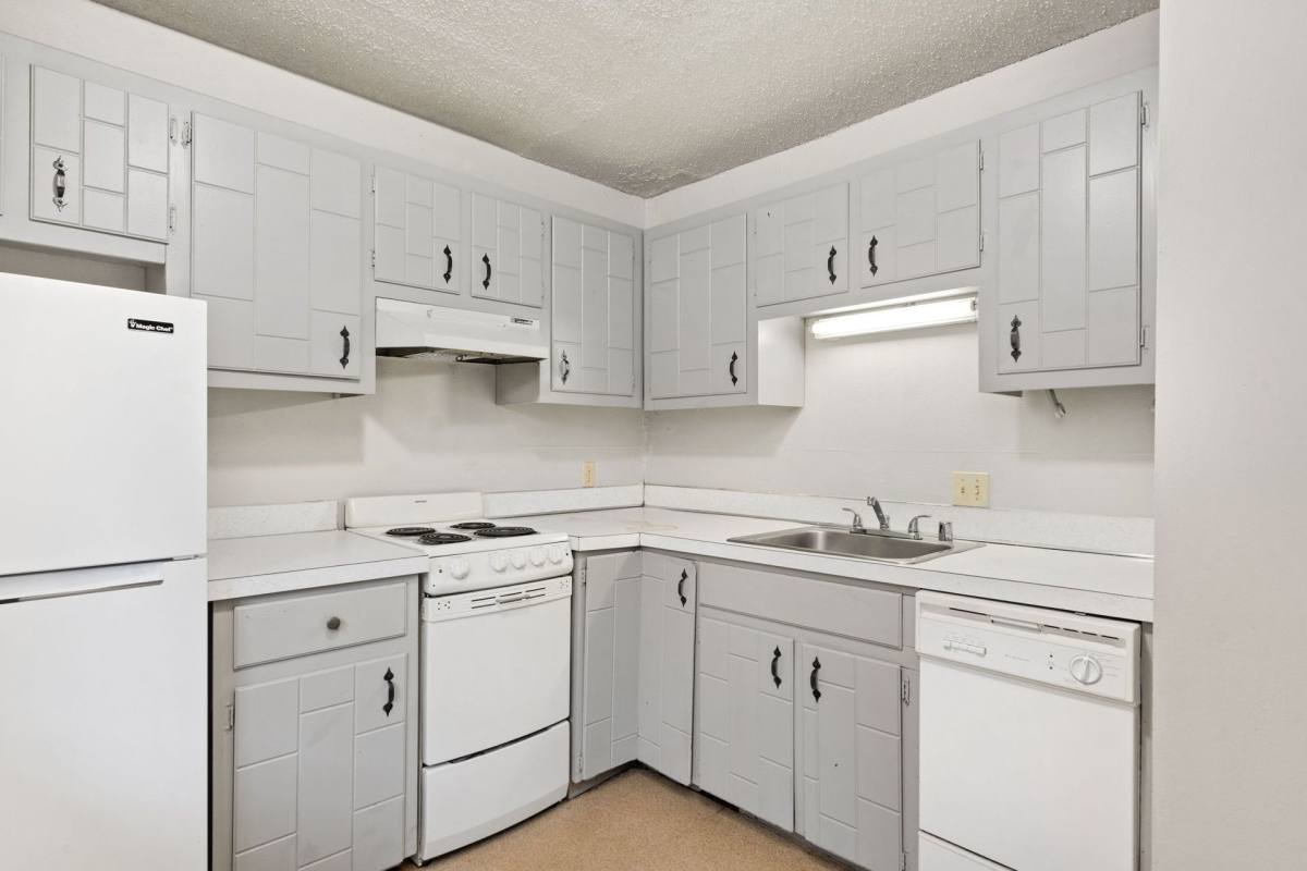 Apartment for rent at 1900-1906 11th Ave, Greeley, CO 80631