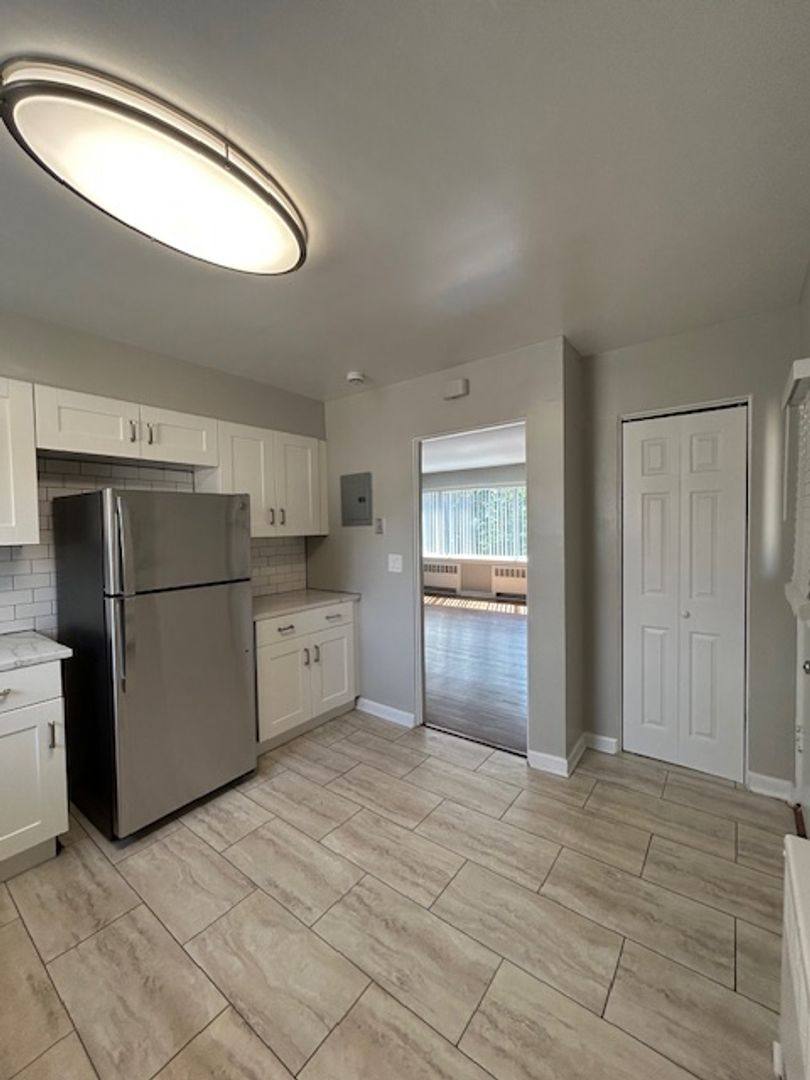 Apartment for rent at 231 N Ridge, Evanston, IL 60202