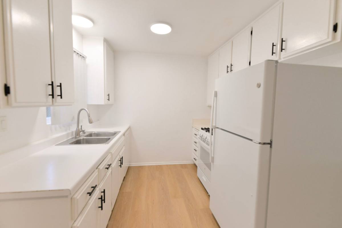 Apartment for rent at 306 Avenida Granada, San Clemente, CA 92672