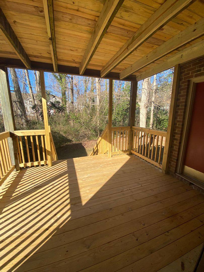 Apartment for rent at 1512 Collegeview Ave, Raleigh, NC 27606