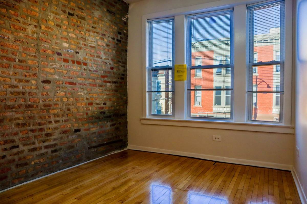 Apartment for rent at 1400 W Taylor St, Chicago, IL 60607