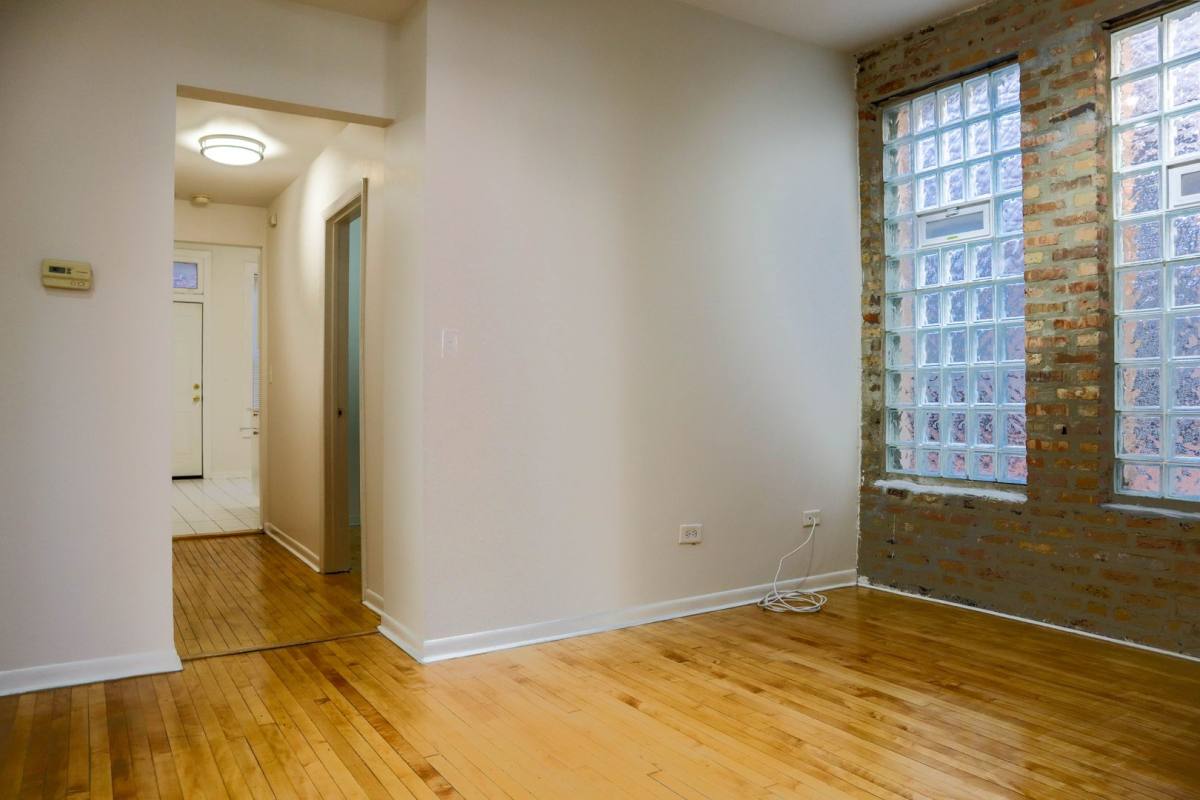 Apartment for rent at 1400 W Taylor St, Chicago, IL 60607