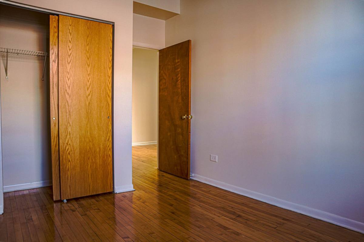 Apartment for rent at 1400 W Taylor St, Chicago, IL 60607