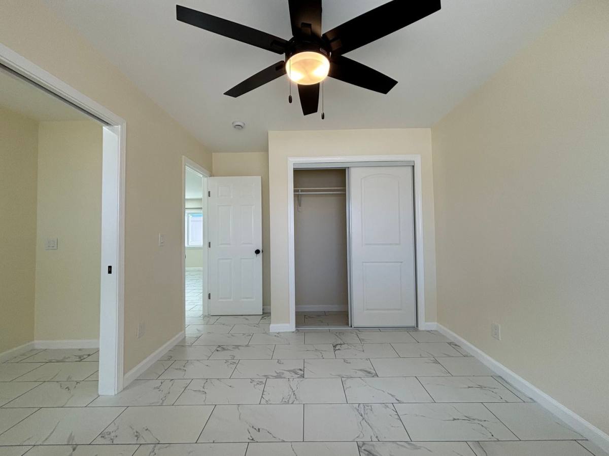Apartment for rent at 1674 Kino St, Honolulu, HI 96819