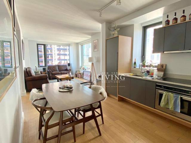 Apartment for rent at 10 City Point #33P, Brooklyn, NY 11201