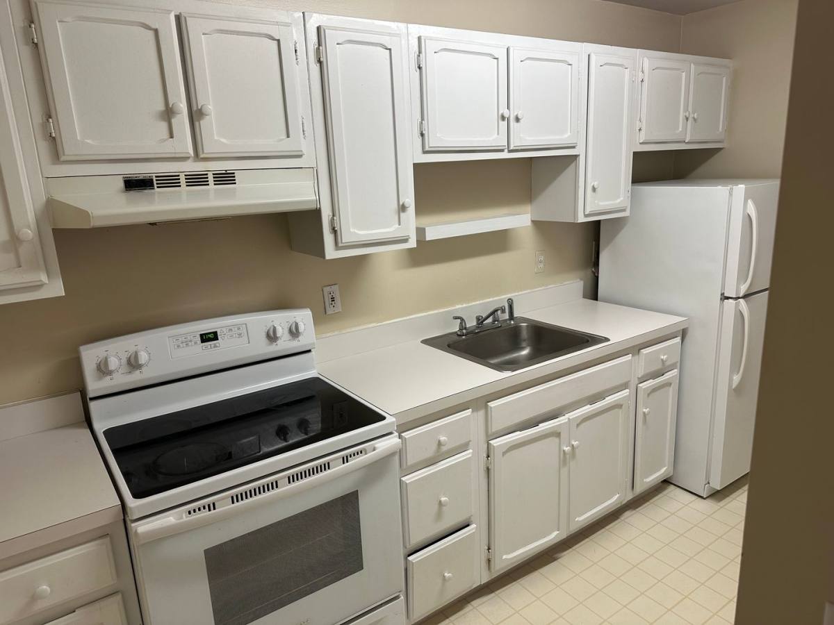 7 1 2 Marvin St, Clinton, NY 13323 - Apartment for Rent - Image 4