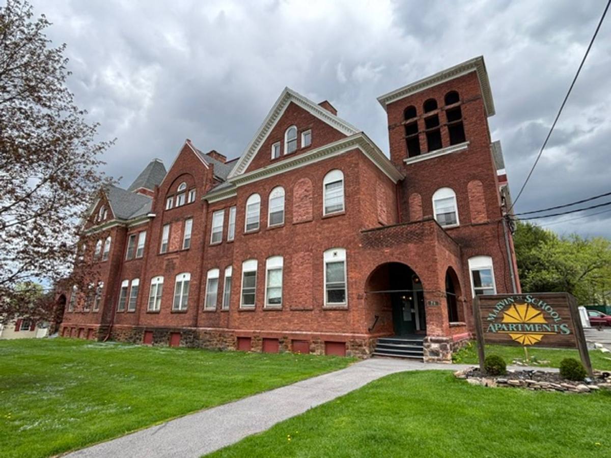 7 1 2 Marvin St, Clinton, NY 13323 - Apartment for Rent - Image 10