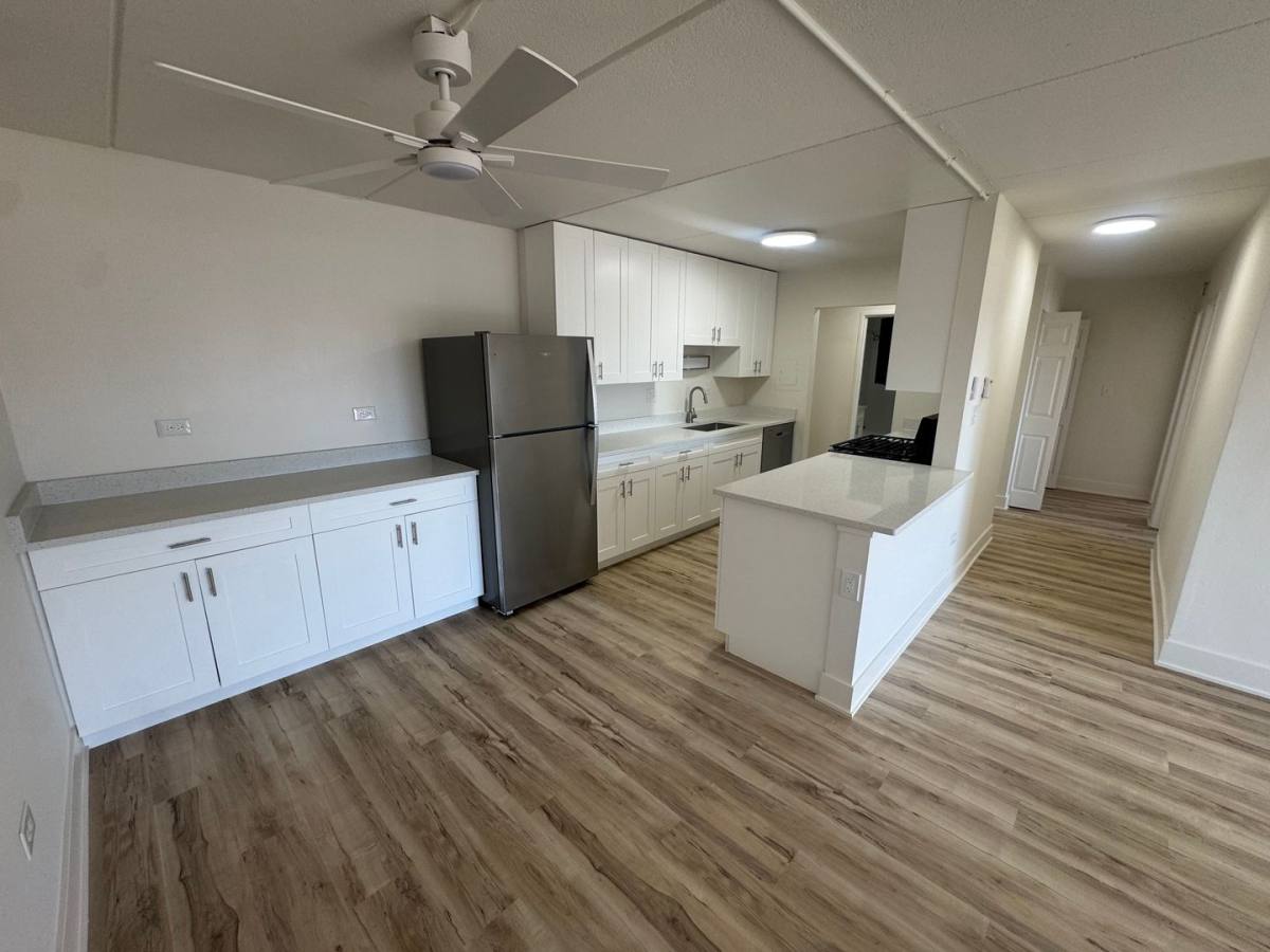 Apartment for rent at 62 S Wolf Rd, Wheeling, IL 60090