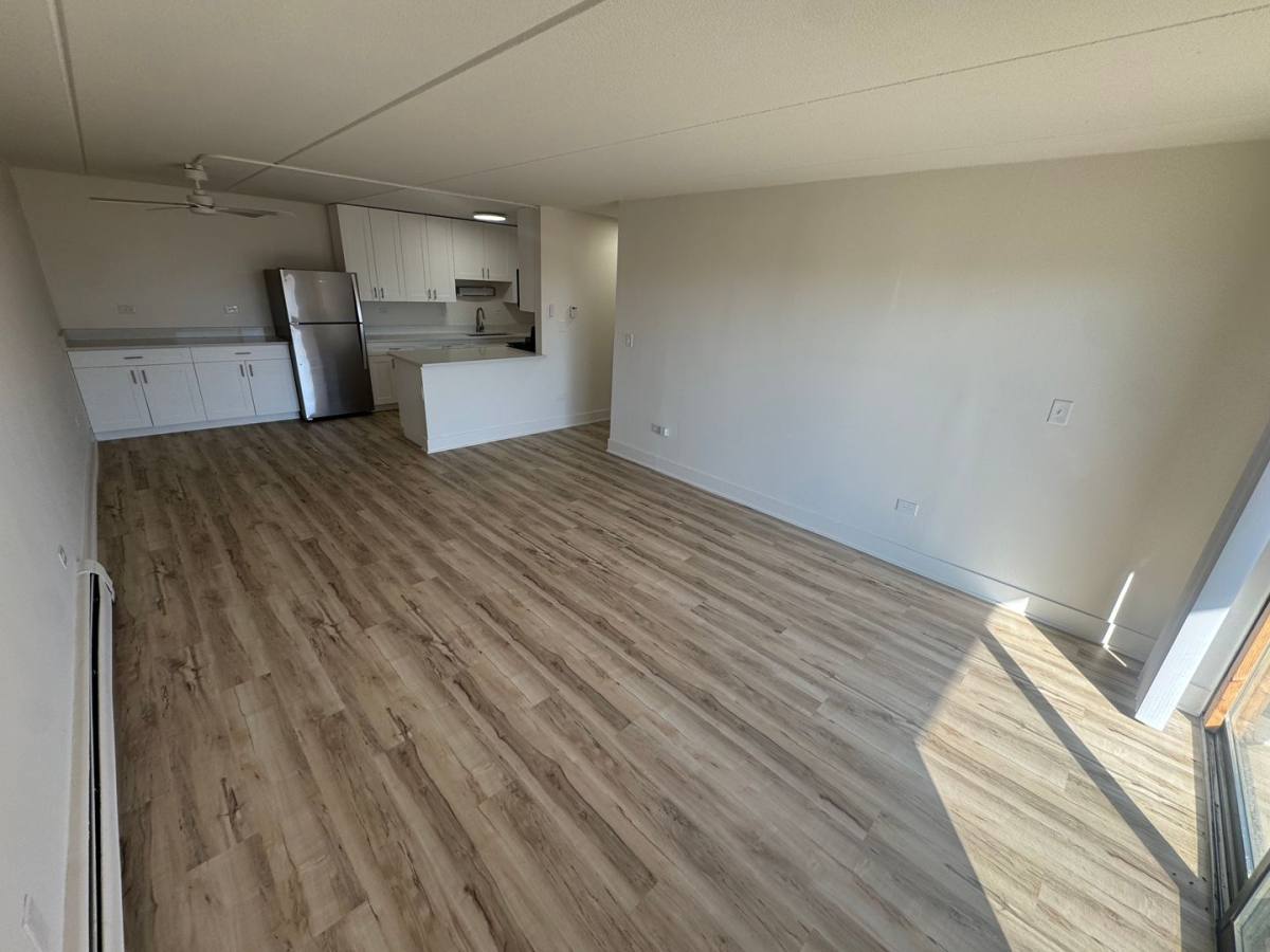Apartment for rent at 62 S Wolf Rd, Wheeling, IL 60090