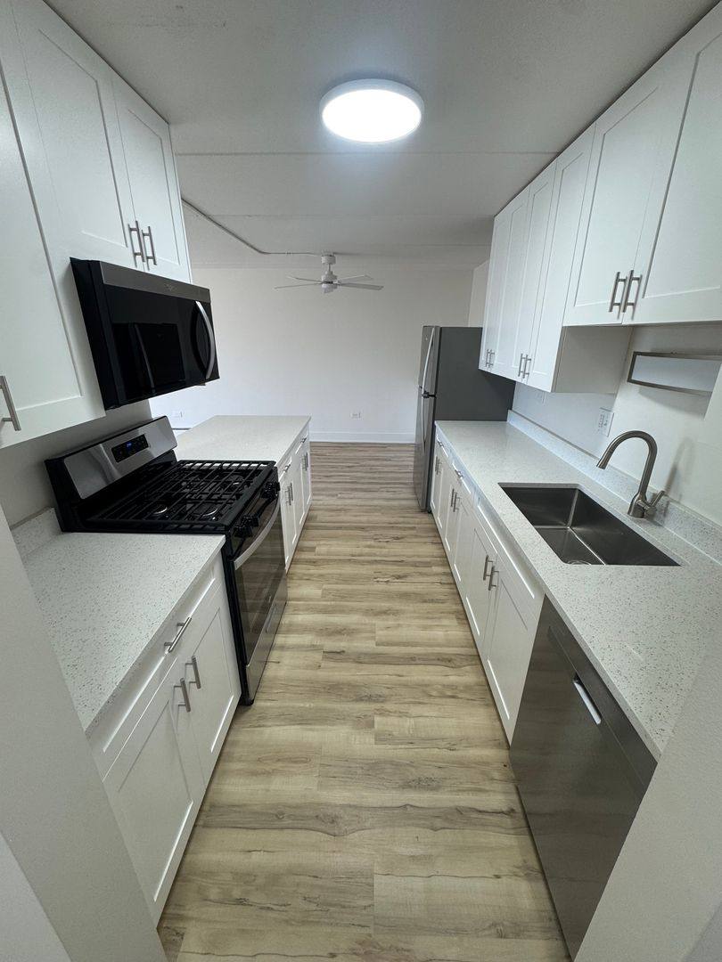 Apartment for rent at 62 S Wolf Rd, Wheeling, IL 60090