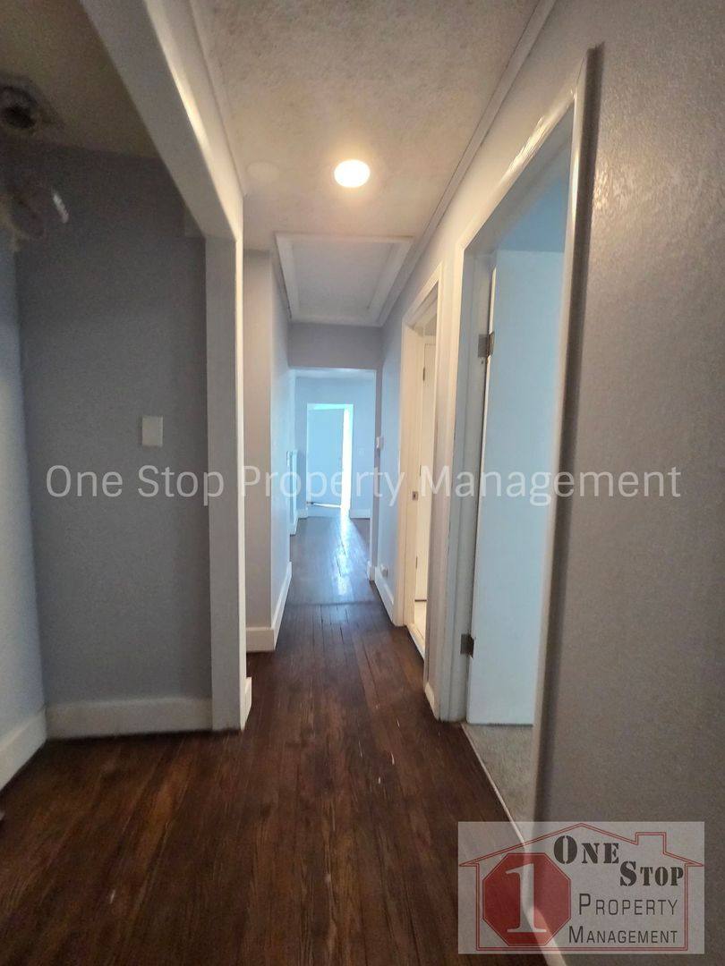 House for rent at 5130 NE Baxter Ave, Kansas City, MO 64119