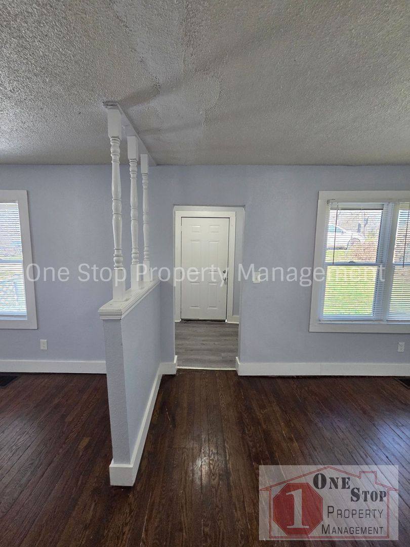 House for rent at 5130 NE Baxter Ave, Kansas City, MO 64119