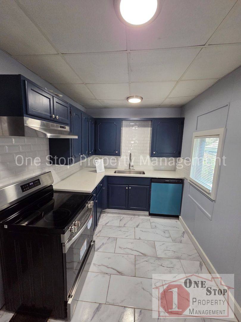 House for rent at 5130 NE Baxter Ave, Kansas City, MO 64119