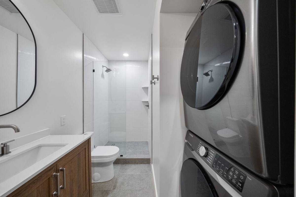 House for rent at 6842 Estrella Ave #ADU, San Diego, CA 92120