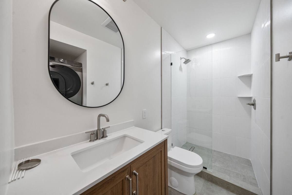 House for rent at 6842 Estrella Ave #ADU, San Diego, CA 92120