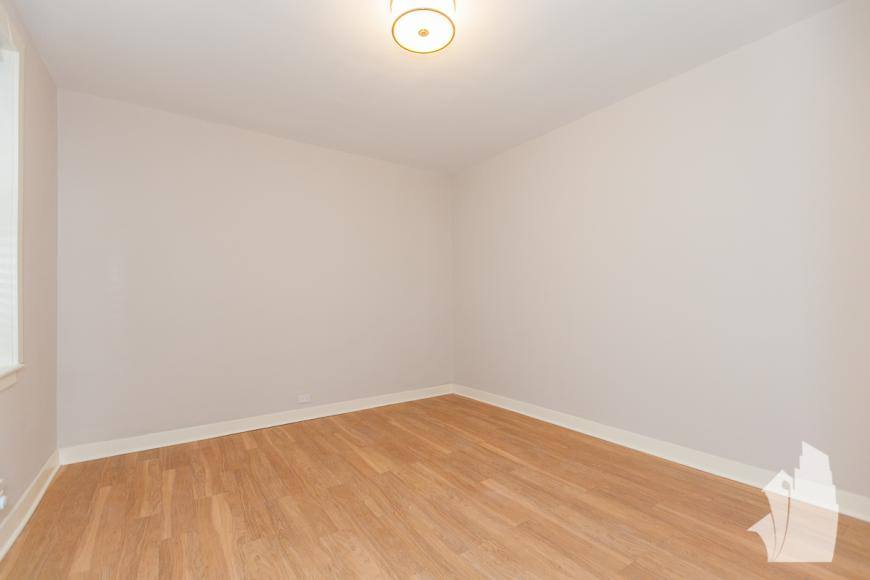 Apartment for rent at 511 W Belmont, Chicago, IL 60657