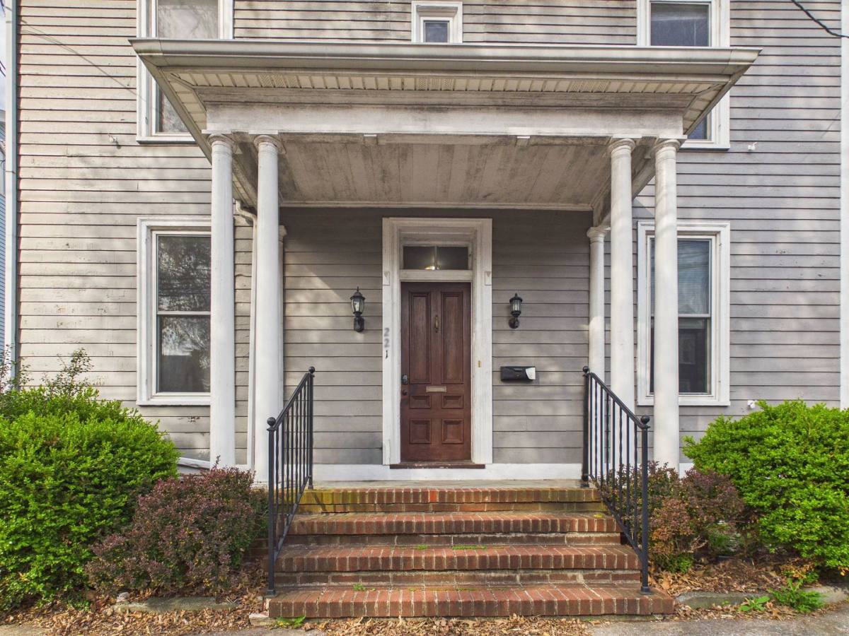 Apartment for rent at 221 N Spring St, Middletown, PA 17057