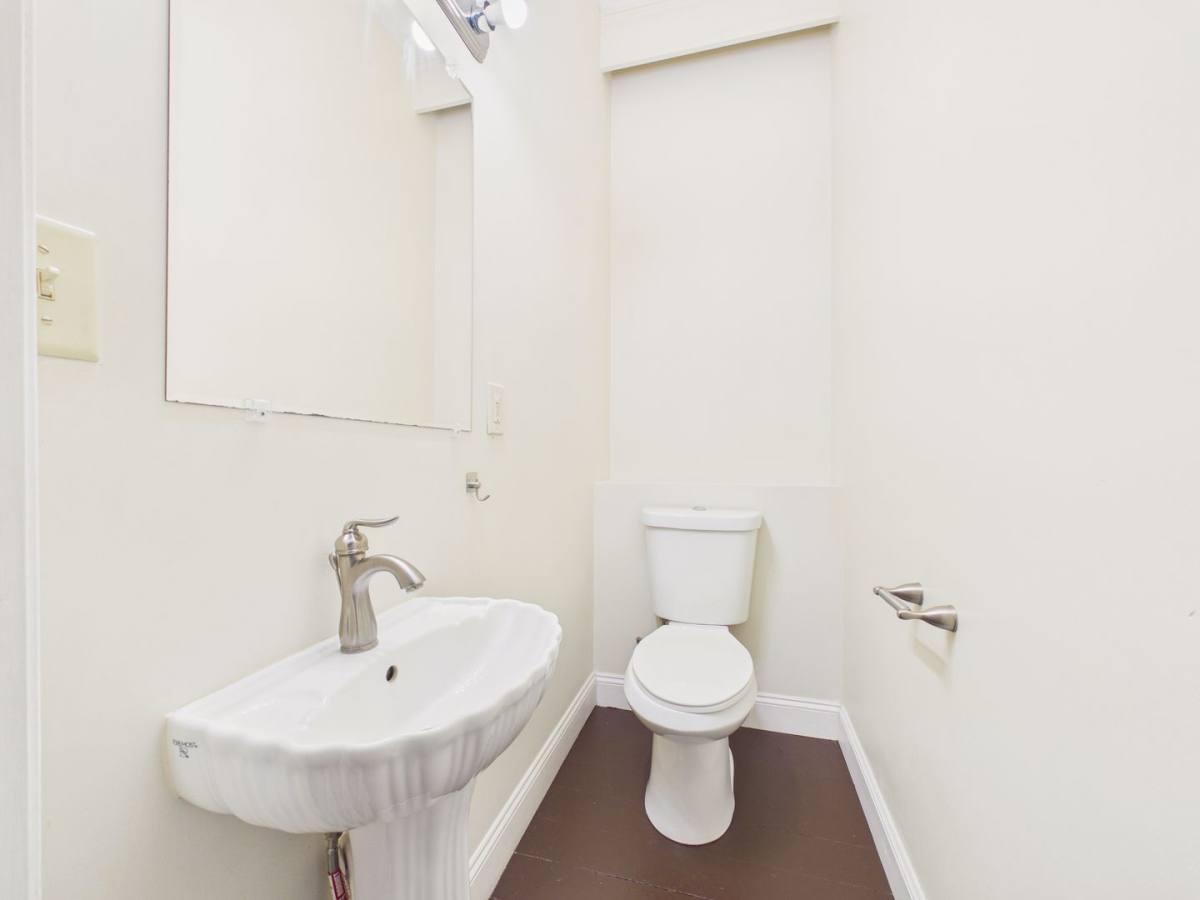 Apartment for rent at 221 N Spring St, Middletown, PA 17057